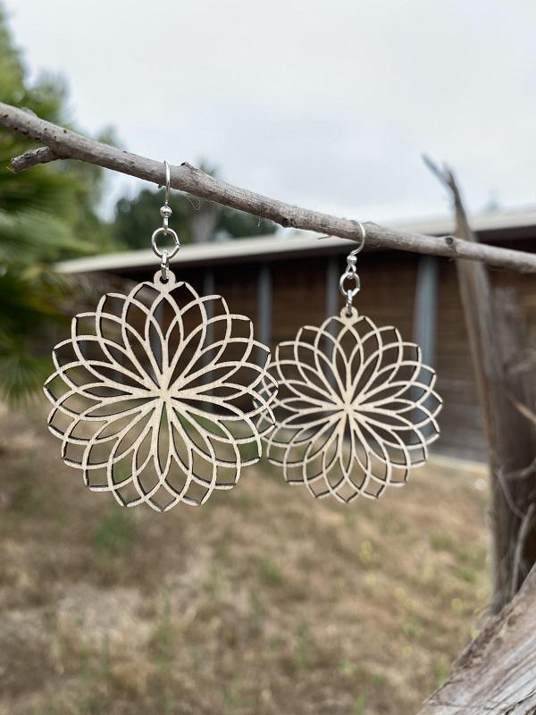 Tipped Petal Earrings 