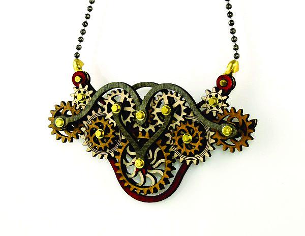 Kinetic Winged Gear Necklace 6004D