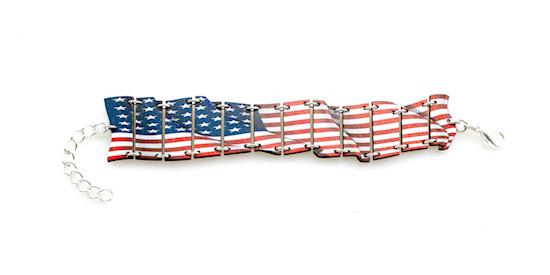 Waving American Flag Bracelet 